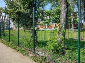 3D заборы для школы 90 метров фото в Правдинском